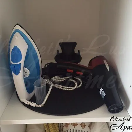 Appartement Beachfront Luxury Elizabeth, *