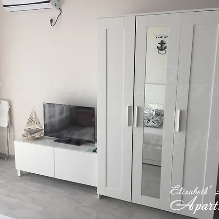 Beachfront Luxury Elizabeth, Apartamento Pomorie