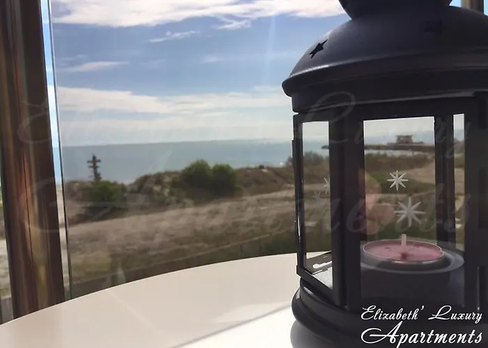 아파트 Beachfront Luxury Elizabeth, 포마리