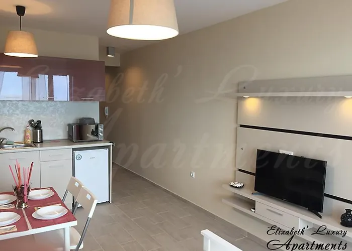 Beachfront Luxury Elizabeth, * 포마리