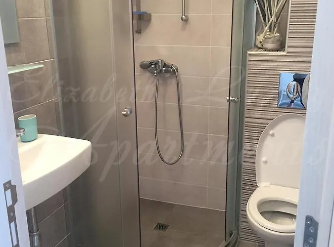 Beachfront Luxury Elizabeth, 아파트 *