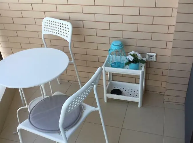 Beachfront Luxury Elizabeth, 포마리